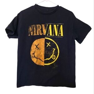 Nirvana Black and Yellow T-Shirt Size Medium?